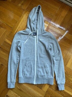 Nike Light Gray Zip-Up Hoodie with Hood